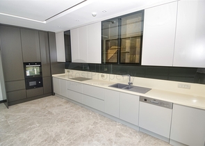 Элитная вилла 4+2 в престижном районе Молла Юсуф Коньяалты