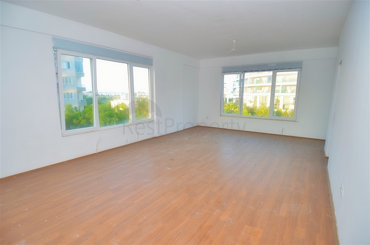 Просторная квартира 3+1 в Ларе, Кунду