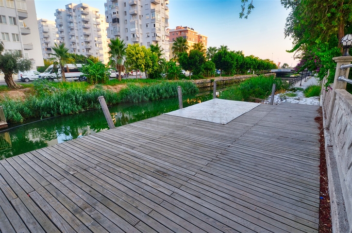 Просторная квартира 3+1 в Ларе, Кунду