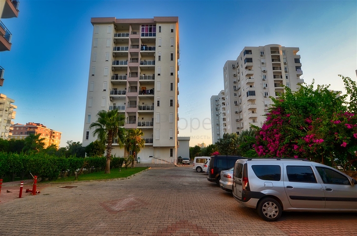 Просторная квартира 3+1 в Ларе, Кунду