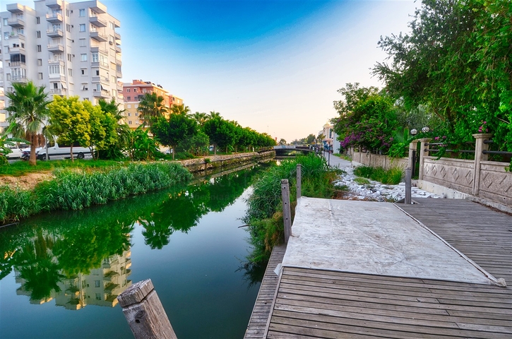 Просторная квартира 3+1 в Ларе, Кунду