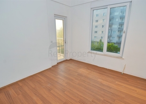 Просторная квартира 3+1 в Ларе, Кунду