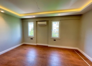 Просторная квартира 3+1 в пешей доступности к морю в районе Лиман-Анталья