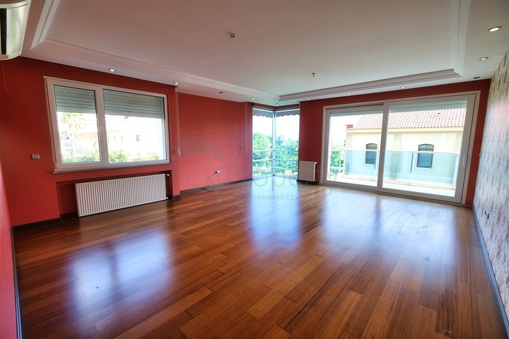 Квартира у моря планировки 3+1 в районе Лиман - Анталия