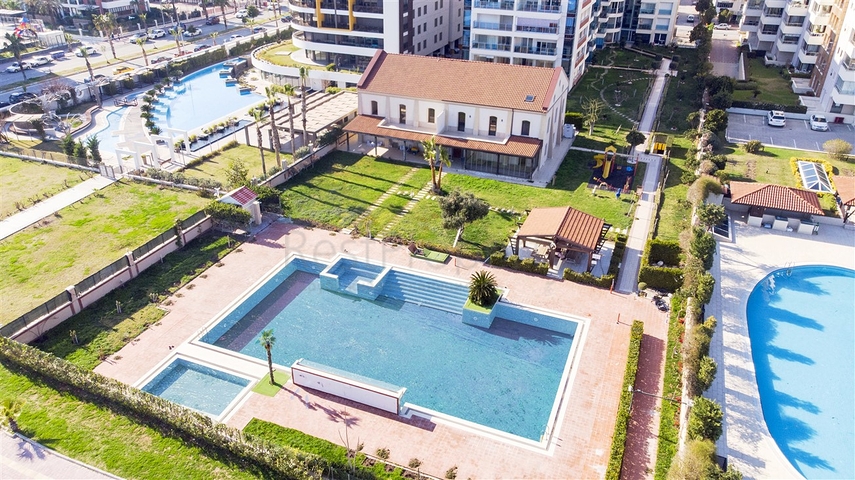 Квартира у моря планировки 3+1 в районе Лиман - Анталия