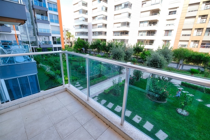 Квартира у моря планировки 3+1 в районе Лиман - Анталия