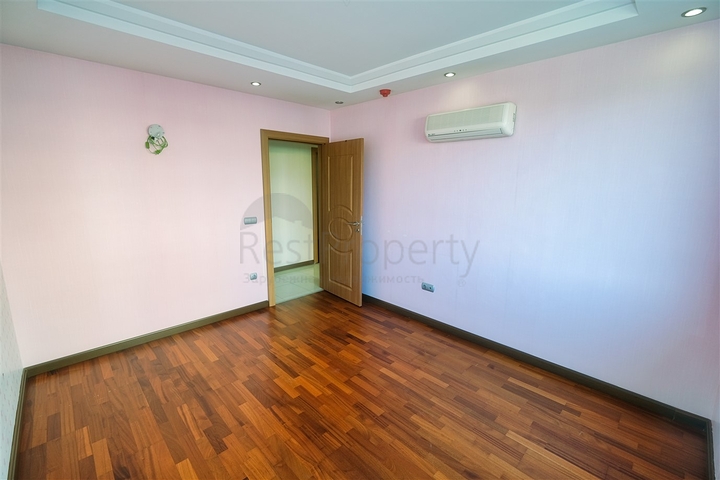 Квартира у моря планировки 3+1 в районе Лиман - Анталия