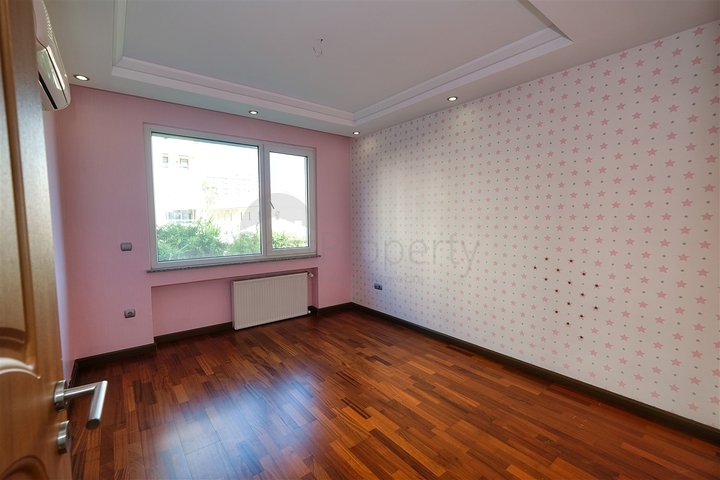 Квартира у моря планировки 3+1 в районе Лиман - Анталия