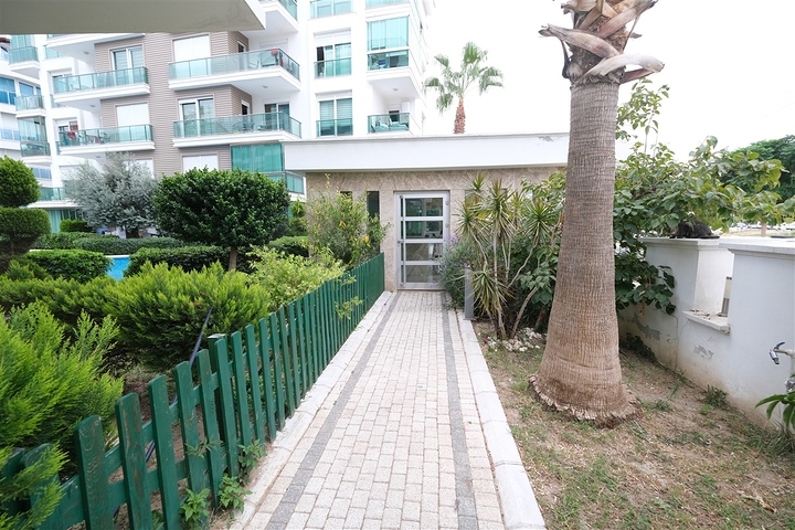 Квартира планировки 4+1 в микрорайоне Хурма-Анталия