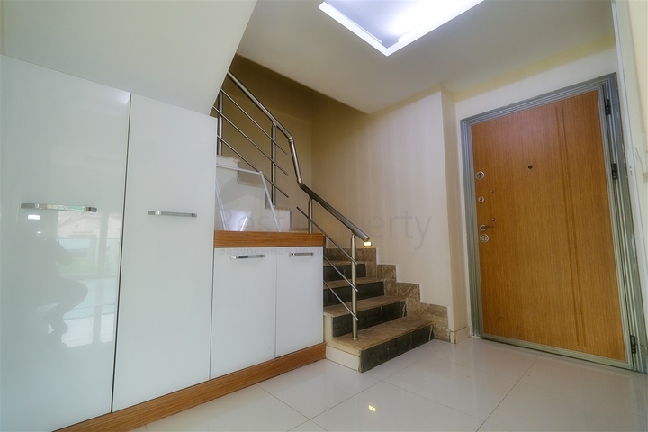 Квартира планировки 4+1 в микрорайоне Хурма-Анталия