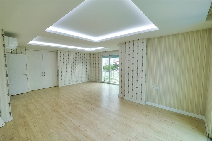 Квартира планировки 4+1 в микрорайоне Хурма-Анталия