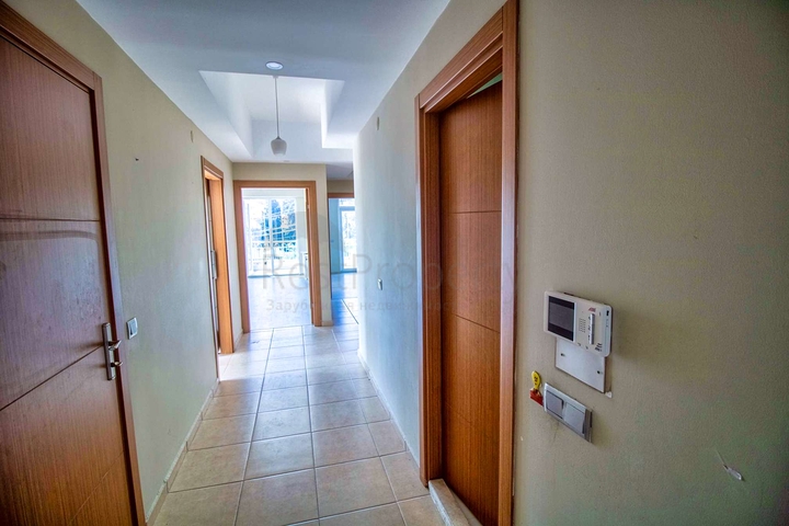 Квартира планировки 3+1 в микрорайоне Кызылтопрак - Анталия