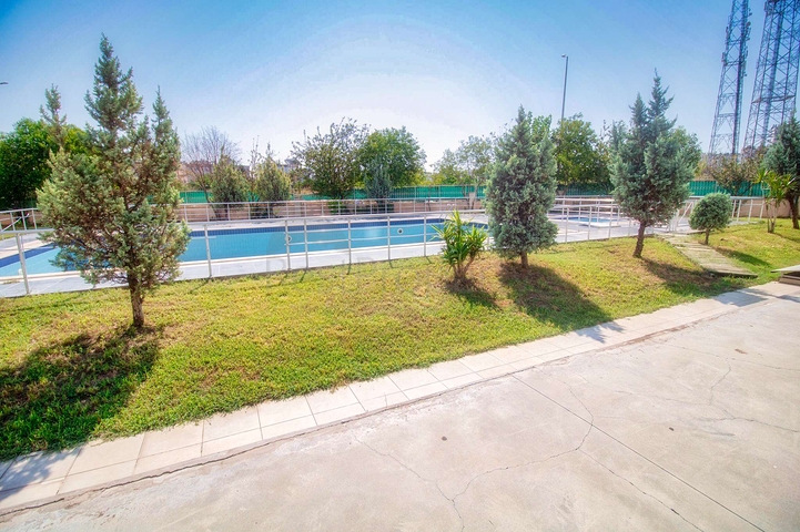 Квартира планировки 3+1 в микрорайоне Кызылтопрак - Анталия