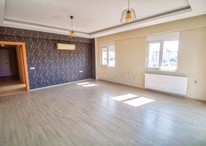 Квартира планировки 3+1 в микрорайоне Кызылтопрак - Анталия