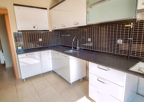 Квартира планировки 3+1 в микрорайоне Кызылтопрак - Анталия