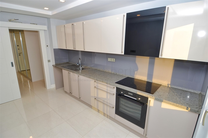 Квартира планировки 2+1 в престижном районе Муратпаша 