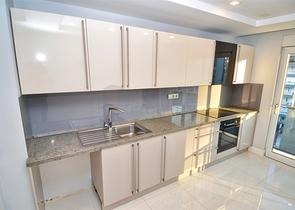 Квартира планировки 2+1 в престижном районе Муратпаша 