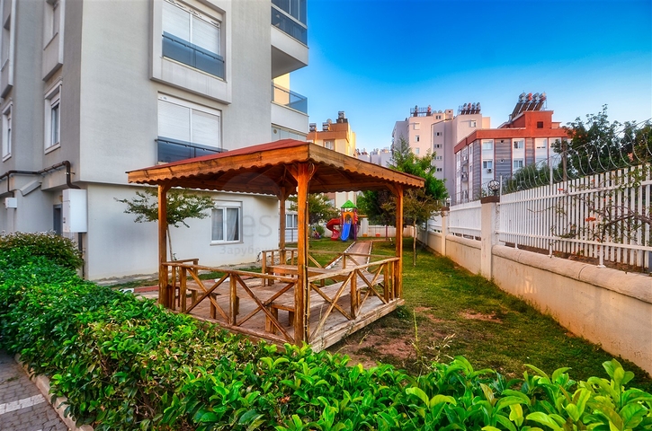 Квартира 1+1 в центре города Анталии  Квартира 1+1 в центре города Анталии