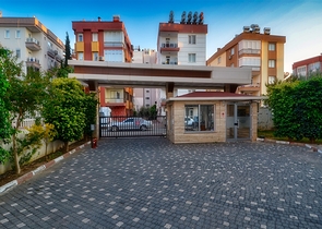 Квартира 1+1 в центре города Анталии  Квартира 1+1 в центре города Анталии