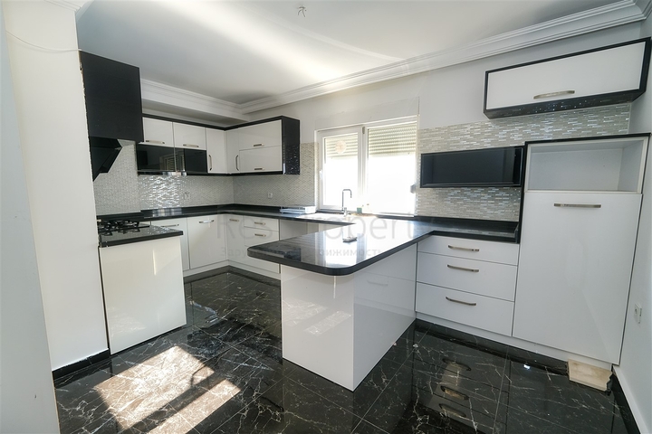 Квартира планировки 4+1 в микрорайоне Хурма - Анталия 