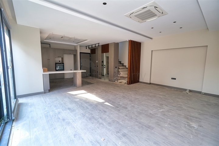 Виилла планировки 4+1 в микрорайоне Моллаюсуф - Анталия