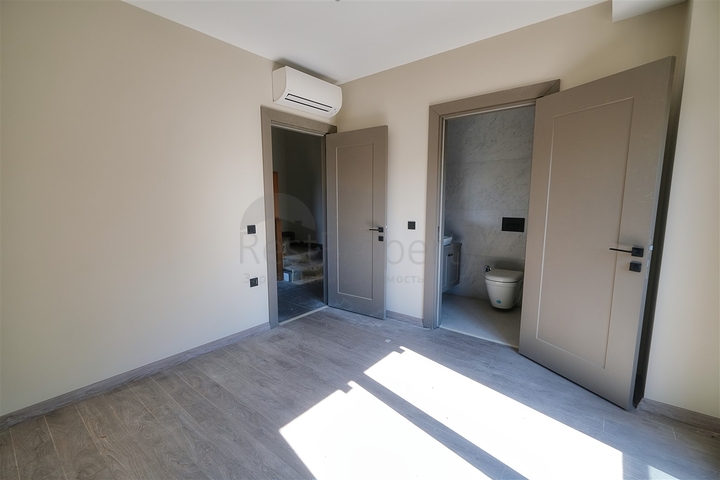 Виилла планировки 4+1 в микрорайоне Моллаюсуф - Анталия