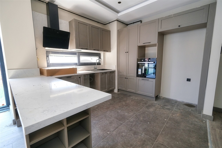 Виилла планировки 4+1 в микрорайоне Моллаюсуф - Анталия