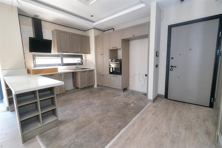 Виилла планировки 4+1 в микрорайоне Моллаюсуф - Анталия