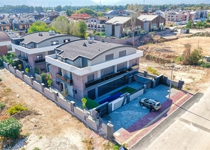 Виилла планировки 4+1 в микрорайоне Моллаюсуф - Анталия