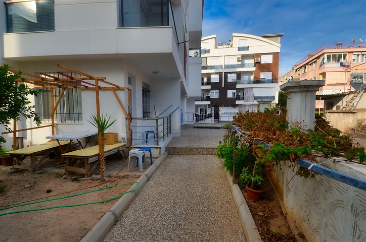 Квартира планировки 1+1 в микрорайоне Юксекалан - Анталия