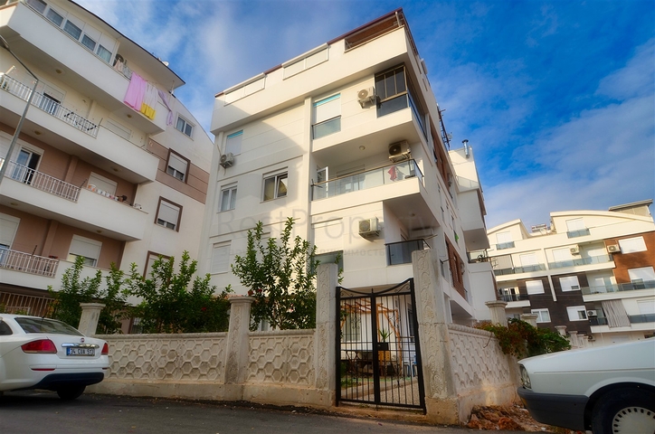 Квартира планировки 1+1 в микрорайоне Юксекалан - Анталия