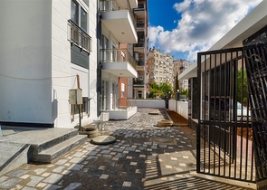 Квартира планировки 6+1 в центре города Анталии