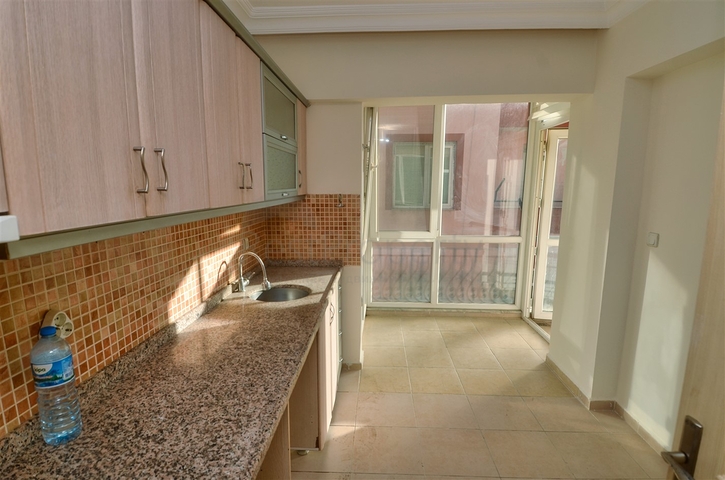 Квартира планировки 3+1 в микрорайоне Мейданкавагы - Анталия