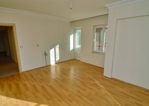 Квартира планировки 3+1 в микрорайоне Мейданкавагы - Анталия