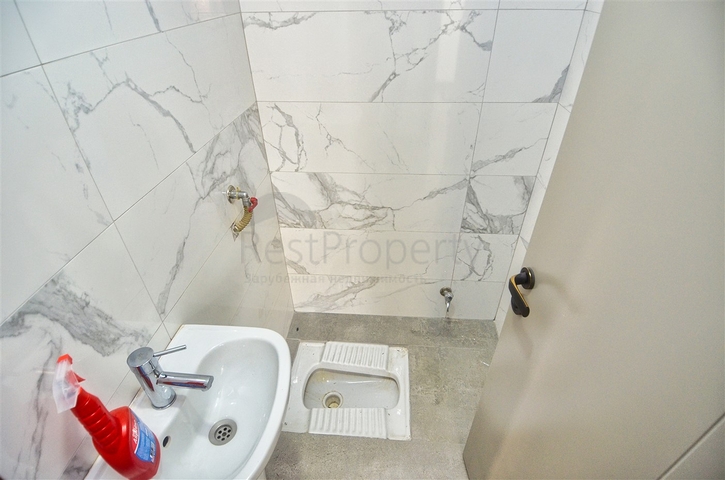 Квартира планировки 2+1 в центре города Анталии  