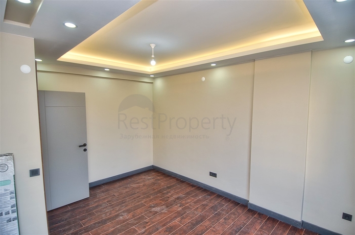 Квартира планировки 2+1 в центре города Анталии  