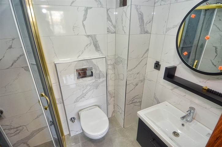 Квартира планировки 2+1 в центре города Анталии  