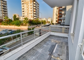 Квартира планировки 2+1 в центре города Анталии  