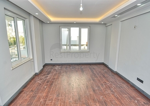 Квартира планировки 2+1 в центре города Анталии  