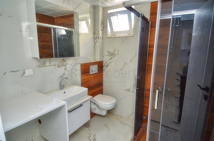 Квартира планировки 2+1 в центре города Анталии 