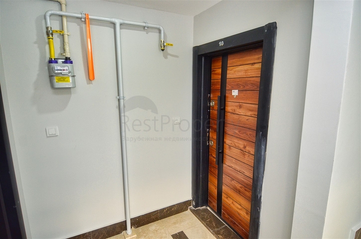 Квартира планировки 2+1 в центре города Анталии 