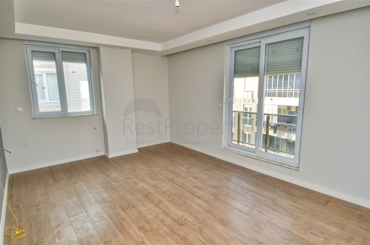 Квартира планировки 2+1 в центре города Анталии 