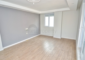 Квартира планировки 2+1 в центре города Анталии 