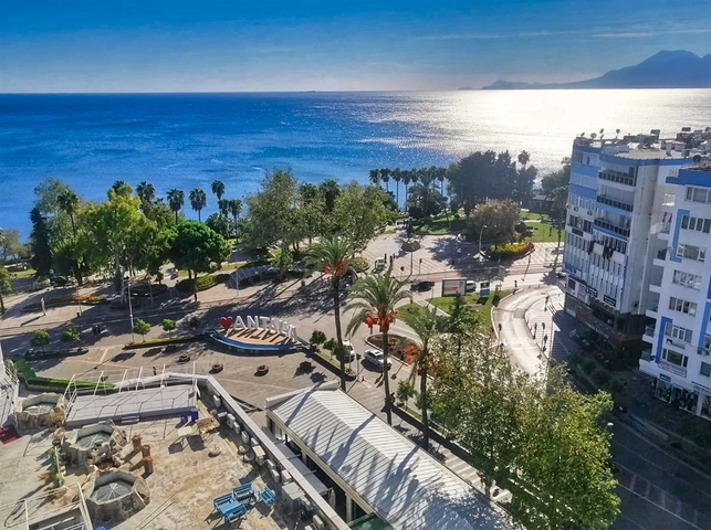 Квартира планировки 3+1 в районе Муратпаша - Анталия