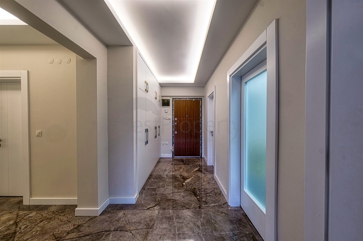 Квартира планировки 3+1 в районе Муратпаша - Анталия