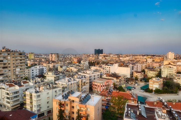 Квартира планировки 3+1 в районе Муратпаша - Анталия