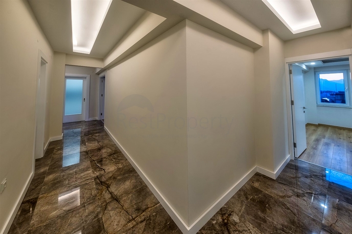 Квартира планировки 3+1 в районе Муратпаша - Анталия