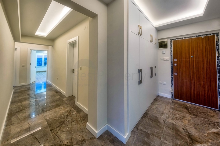 Квартира планировки 3+1 в районе Муратпаша - Анталия