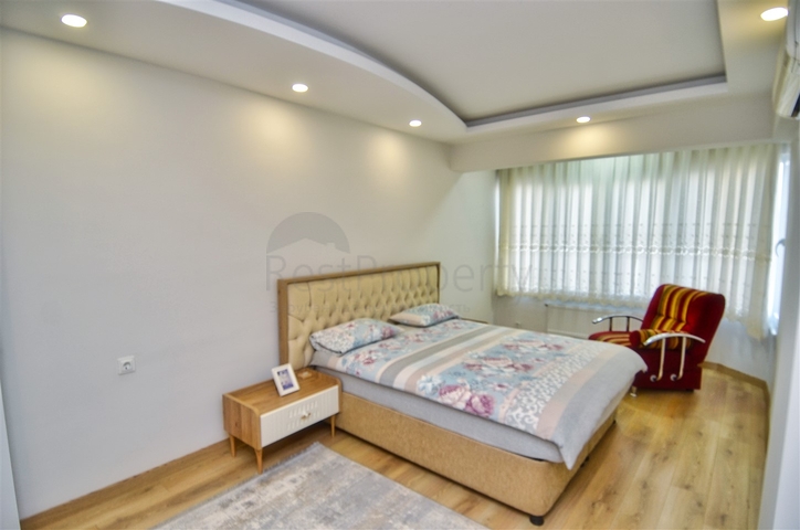 Квартира планировки 3+1 в районе Муратпаша - Анталия