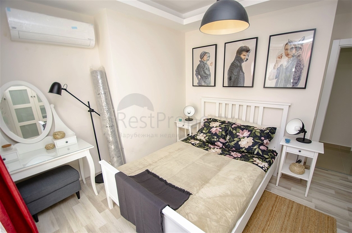 Квартира планировки 2+1 в хорошем комплексе района Коньяалты